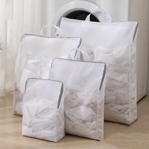 Reusable Mesh Laundry Bag for Washing Delicates and Clothing Care_0