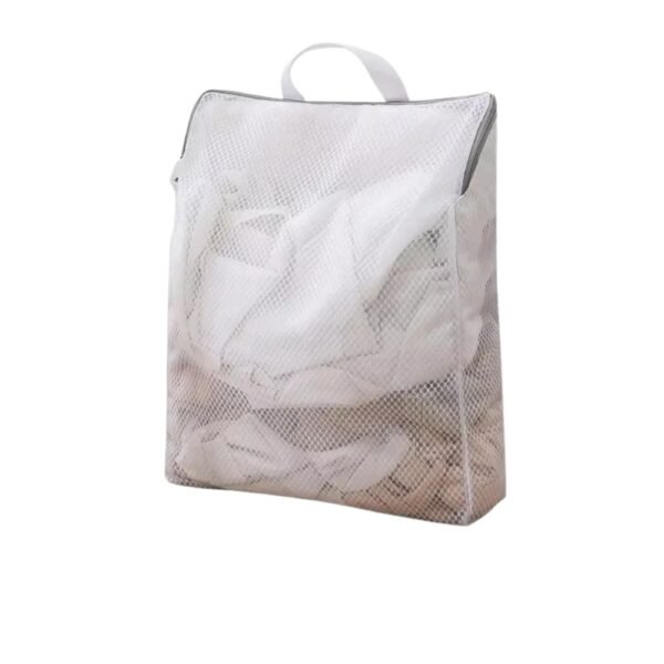 Reusable Mesh Laundry Bag for Washing Delicates and Clothing Care_7